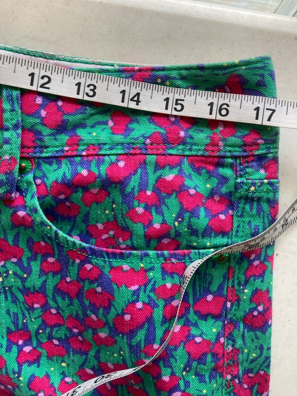 Lilly Pulitzer Green Skinny Jeans with Pink Floral Print - Picture 11 of 15